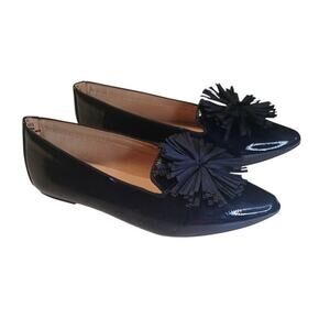 Beacon Fashion and Fit, Navy Blue flat pump w Pom Pom detail on toe size 8.5m
